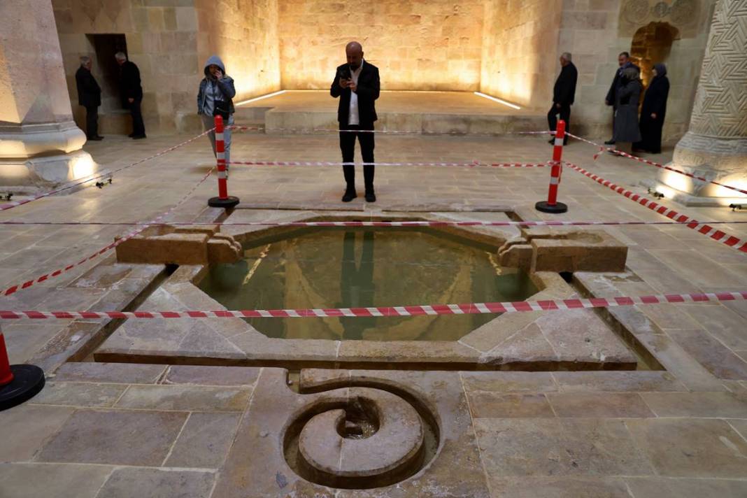 Bir dönemin akıl hastanesiydi: Ziyaretçi akını yaşanıyor! Aynı zamanda ibadethane, 9 yıllık restorasyon sona erdi 13